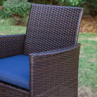Ensemble de salle à manger 7 pièces pour terrasse avec table rectangulaire en acier et chaises latérales fermées en rotin bleu/marron - Captiva Designs