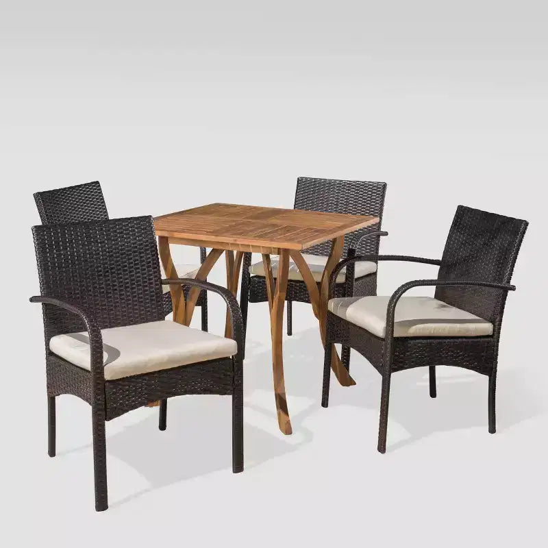 Ensemble de salle à manger 5 pièces en bois d'acacia et osier Hartford - Teck/Crème - Christopher Knight Home : Résistant aux intempéries, 4 fauteuils et table carrée