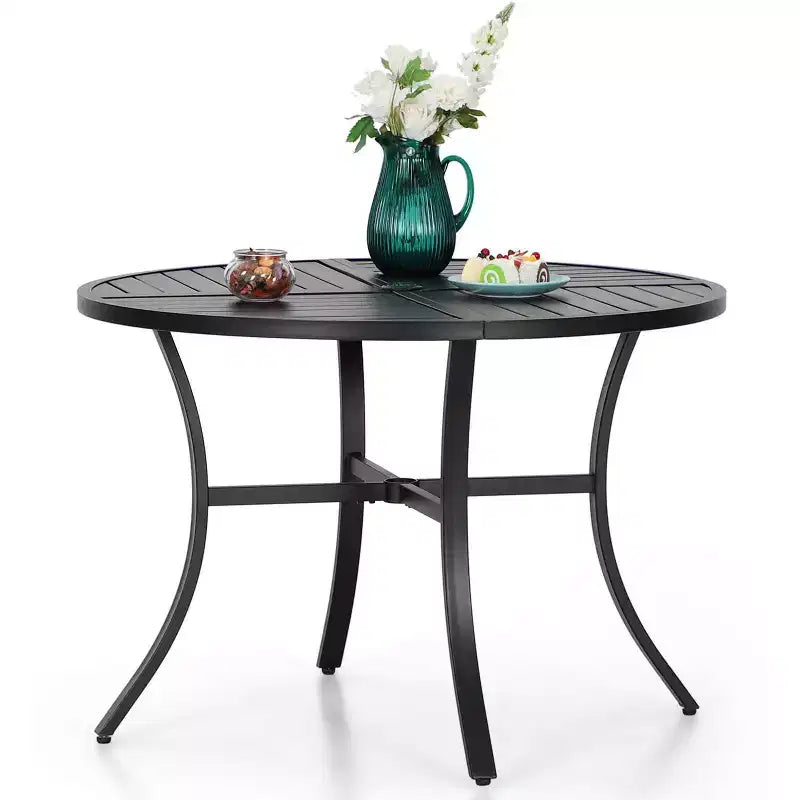Ensemble de salle à manger 5 pièces avec table ronde et chaises en rotin - Captiva Designs : Résistant aux intempéries, trou pour parasol