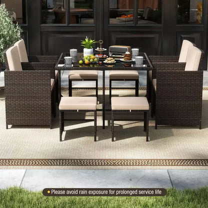 Costway Ensemble de salle à manger de patio 9 pièces avec table en verre trempé et coussins amovibles de pouf blanc cassé/beige