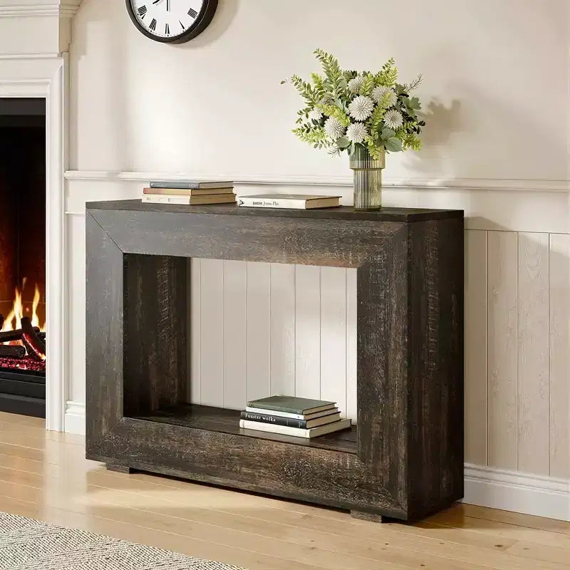 Table console rustique en bois MAYEERTY de style ferme avec charme vintage et simplicité