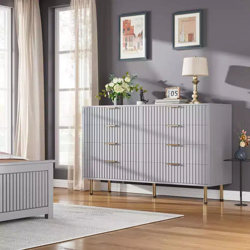 Commode à 8 tiroirs pour chambre à coucher, commode moderne cannelée de 137 cm de large avec tiroirs profonds, commode en bois pour salon, couloir, chambre d'enfant