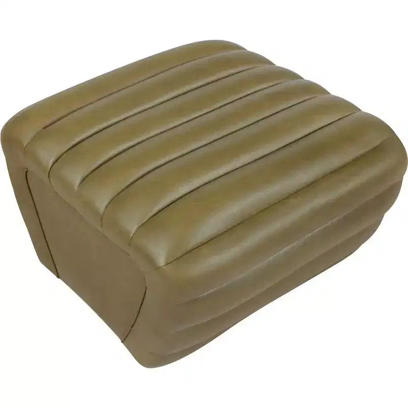 Pouf Meridian Furniture, modèle Vega en similicuir
