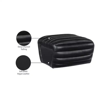 Pouf Meridian Furniture, modèle Vega en similicuir