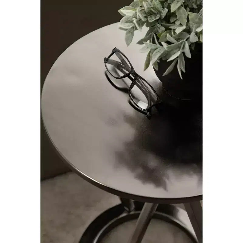 Kate and Laurel Aja Round Metal Side Table