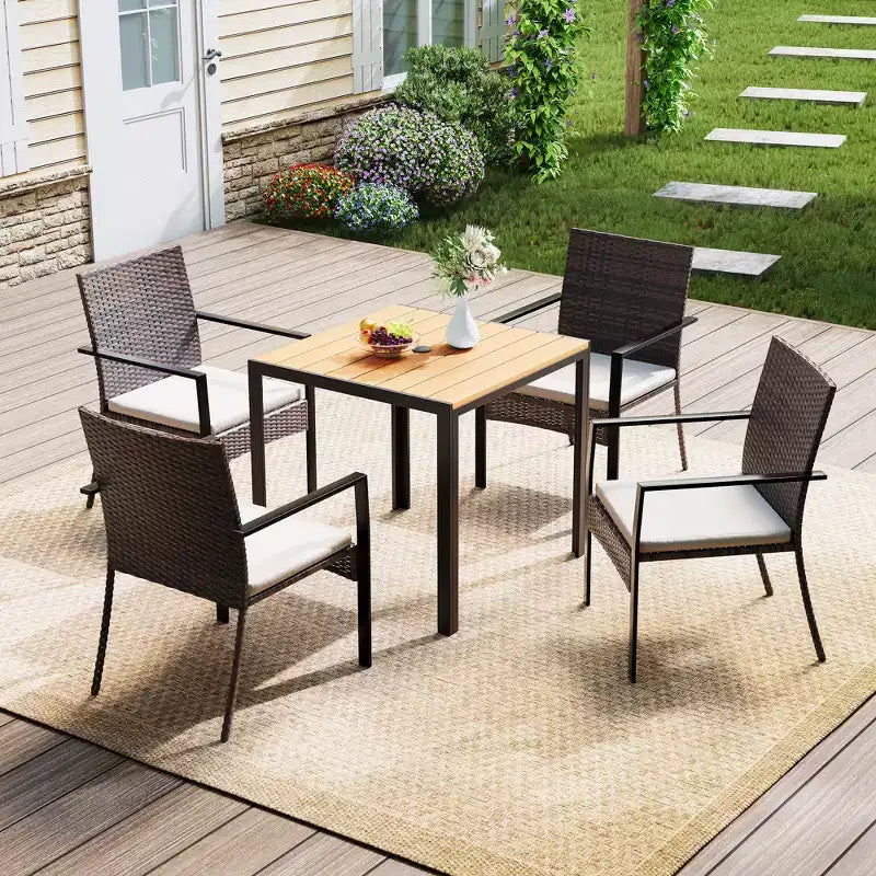 Ensemble de salle à manger de patio extérieur