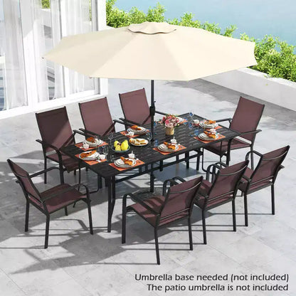 Ensemble de salle à manger Gymax 9 pièces pour patio avec table rectangulaire et chaises empilables avec trou pour parasol