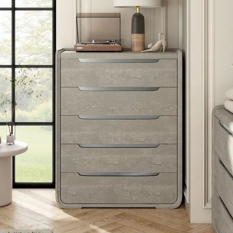 Modern Solid Wood 5-Drawer Chest