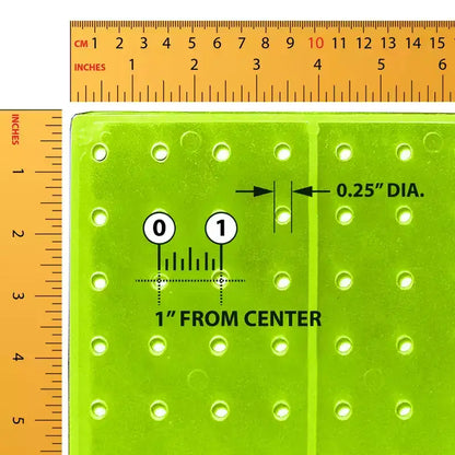 Présentoir de comptoir rotatif à quatre faces en pegboard avec crochets Azar Displays