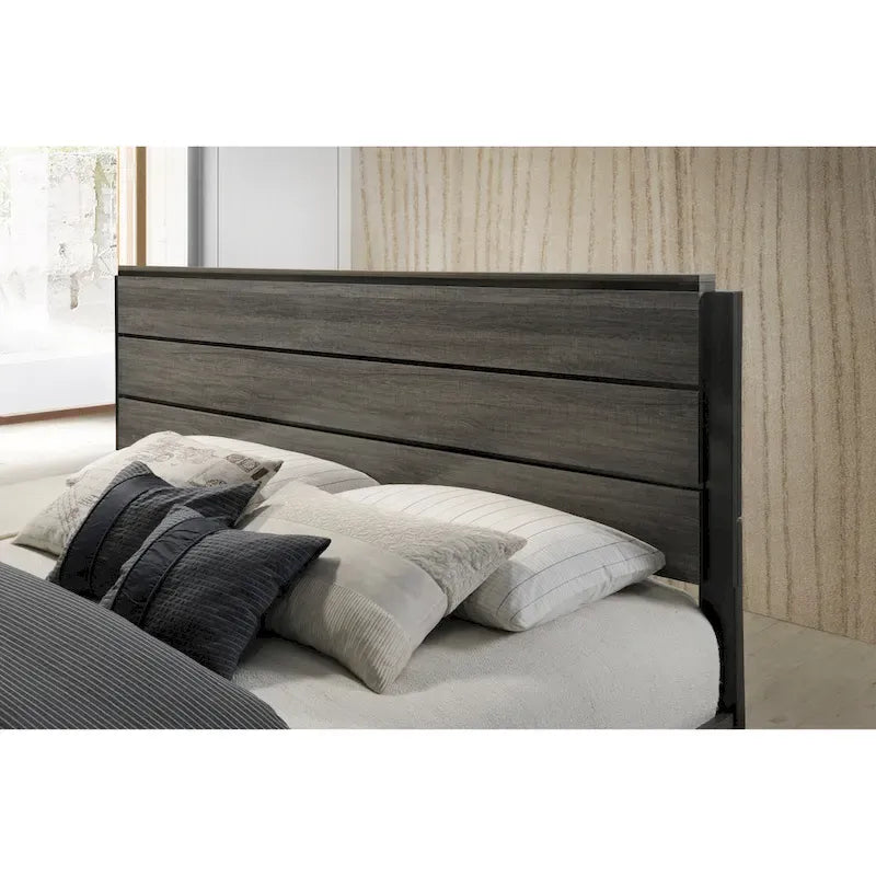 Roundhill Furniture Ioana 187 Antique Grey Wood Bed Room Set
