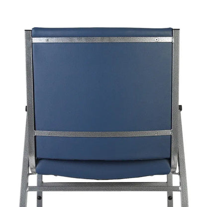Chaise empilable robuste avec accoudoirs - 21P x 21L x 31H