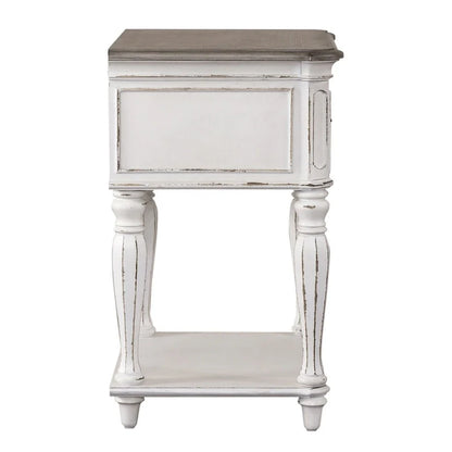 Table de chevet à pieds blancs antiques Magnolia Manor